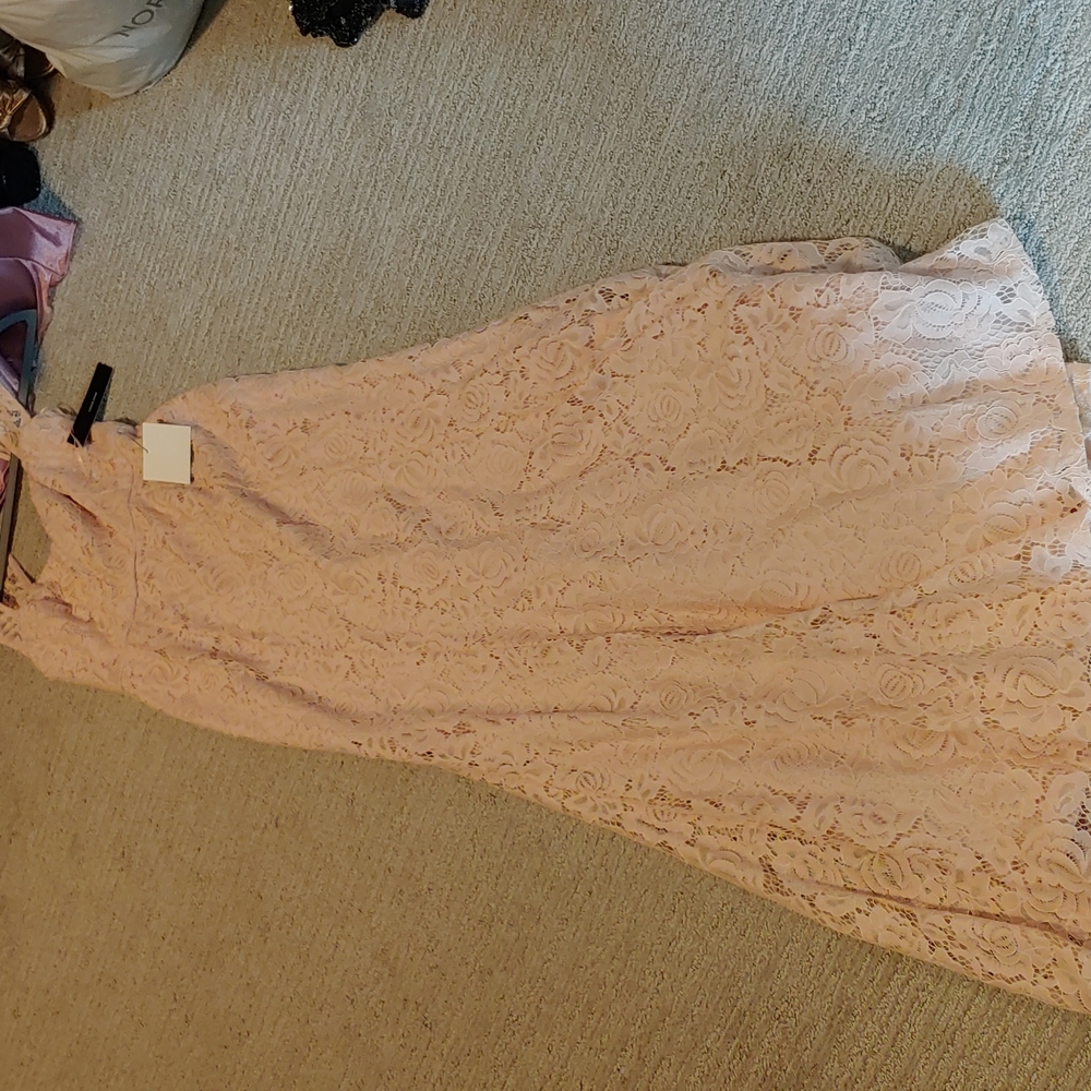 Beauty dress - Picture 3 of 8